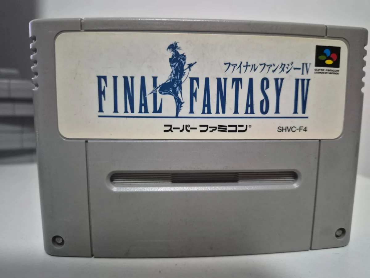 JD/ L*****do D* /ORIGINAL FINAL FANTASY IV , 33,00 SEGUIDOS DE 6,00