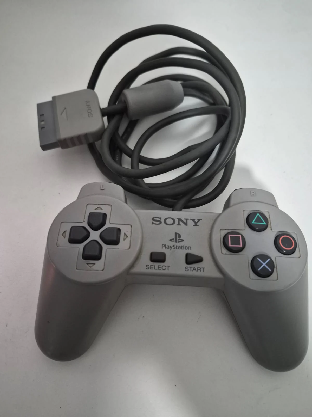 JD/ G*****on /ORIGINAL CONTROLE PS1, 59,00 SEGUIDOS DE 8,00
