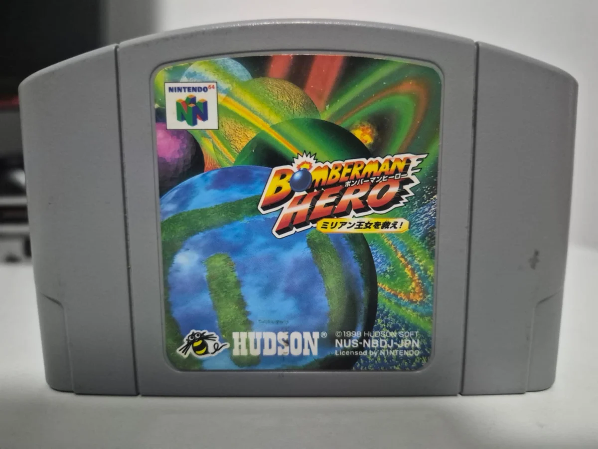 JD/ ORIGINAL BOMBERMAN HERO 48,00, SEGUIDOS DE 6,00