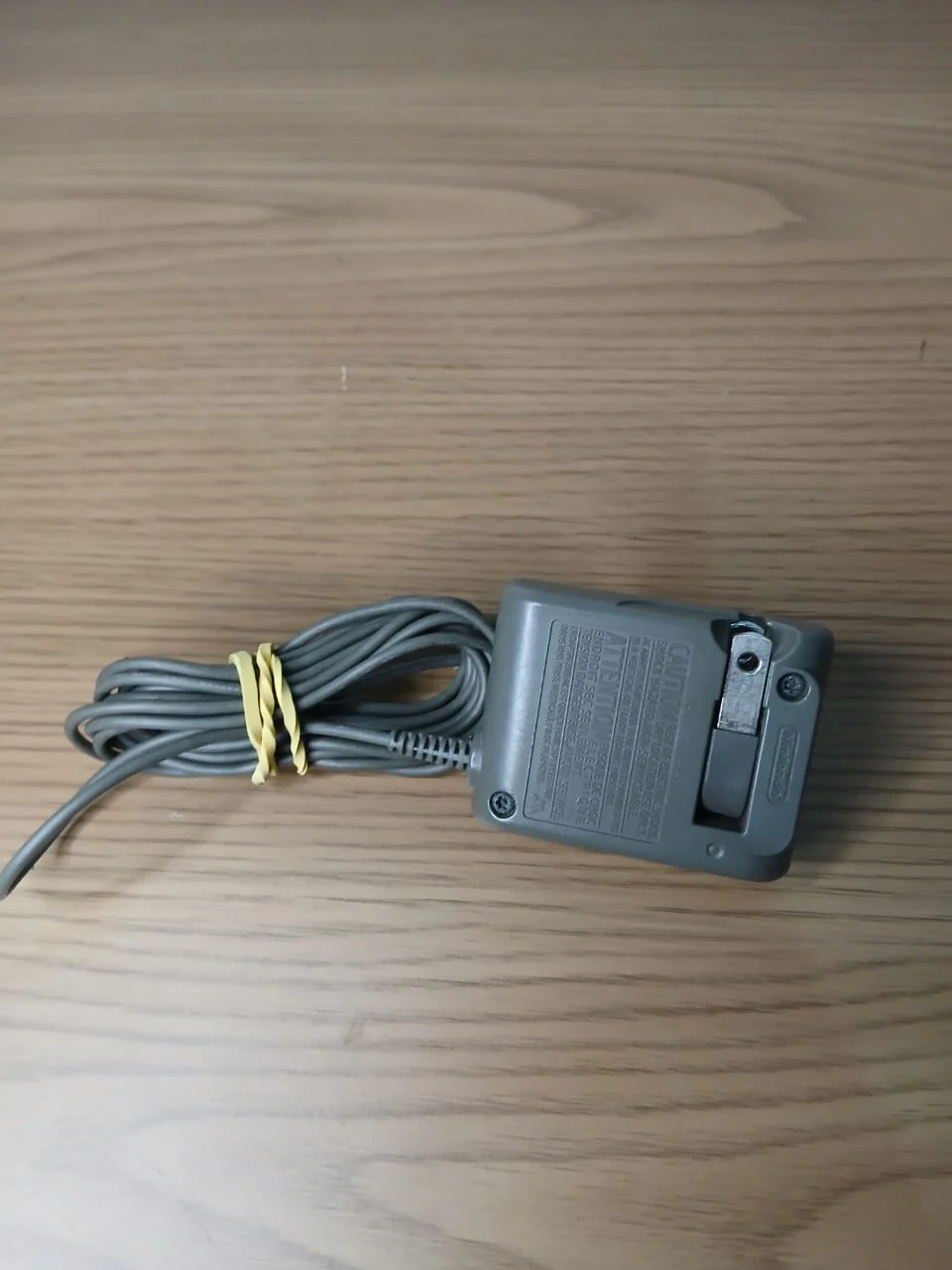 FH/ Original Fonte Nintendo DS Lite 67,00 SEGUIDOS DE 10,00