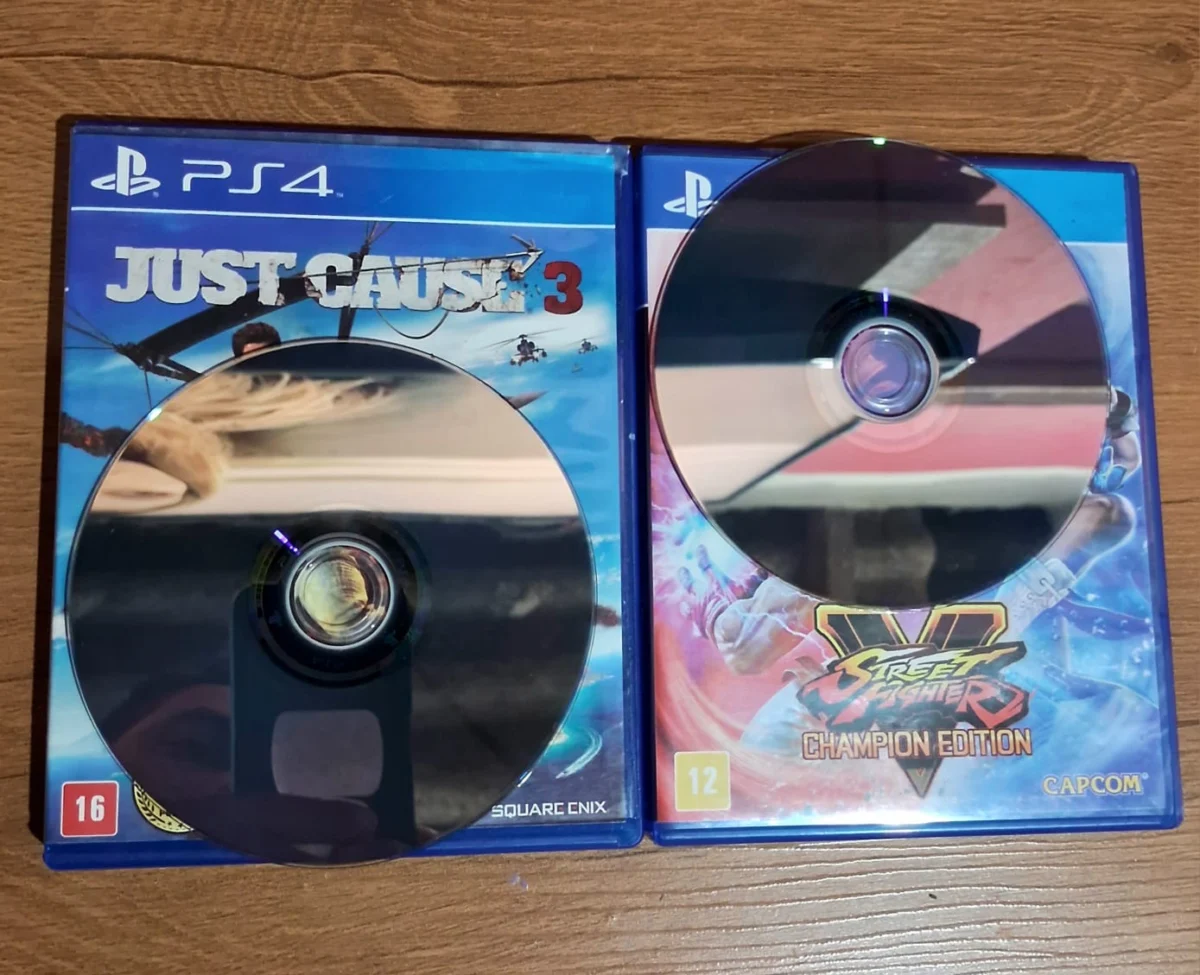 CX/ LOTE 2 JOGOS PS4! TOPs! 68,00SEGUIDOS DE 9,00