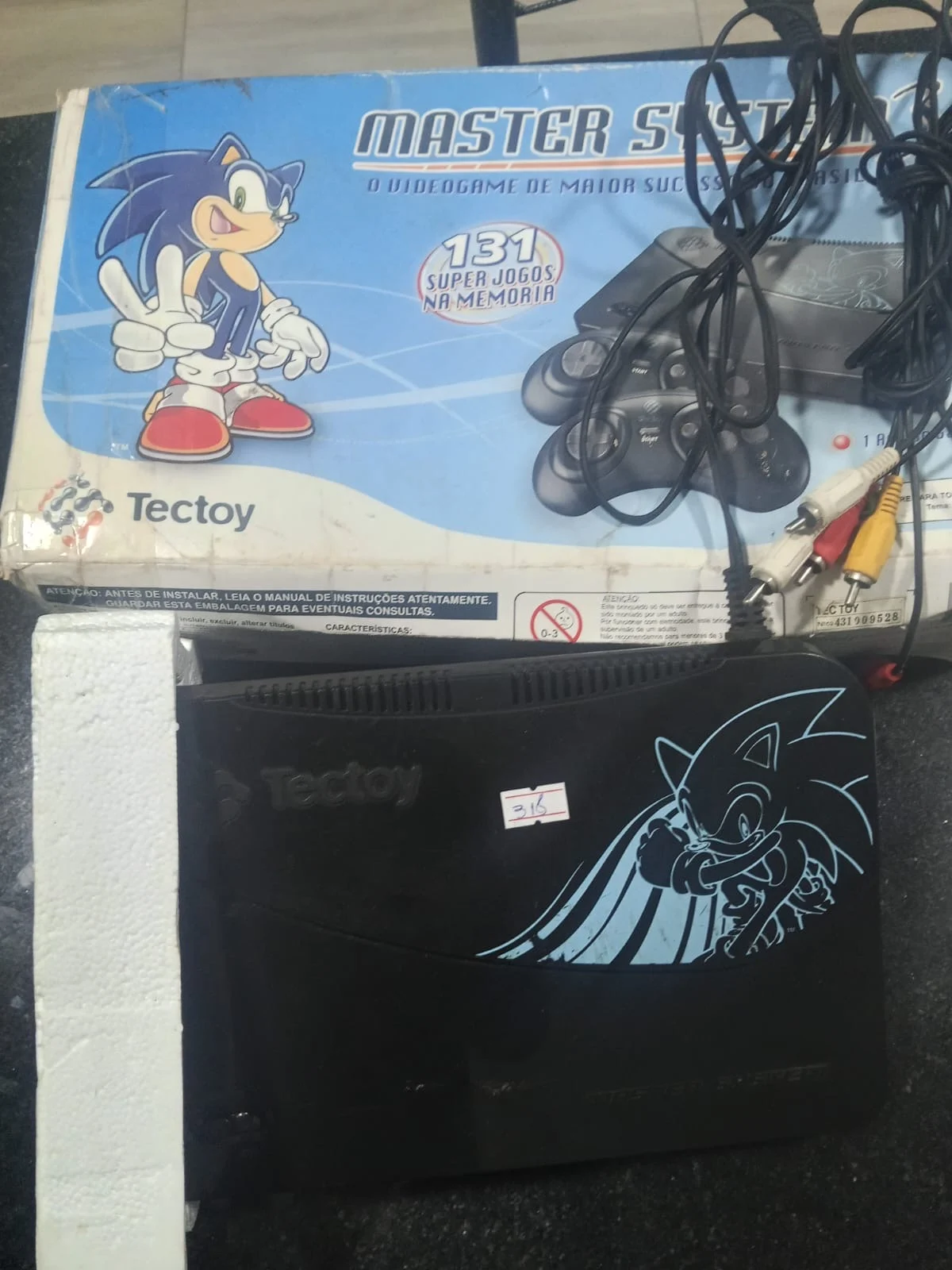 CX/ V*****us S****na /MASTER SYSTEM! NA CAIXA! 109,00 SEGUIDOS DE 20,00