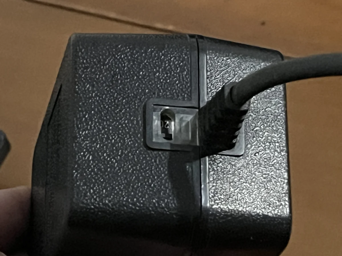 CX/ L*****do D* /ORIGINAL! FONTE SNES BIVOLT! TOP!  78,00 SEGUIDOS DE 15,00