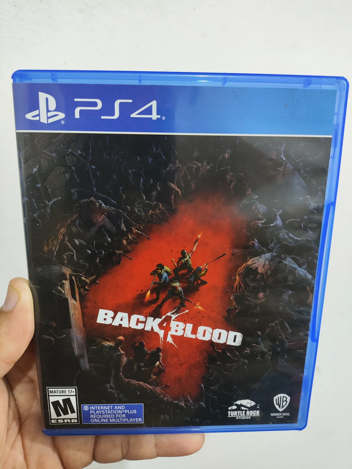 KF/ k******es /BLACK4BLOOD ORIGINAL 34,00 SEGUIDOS DE 6,00