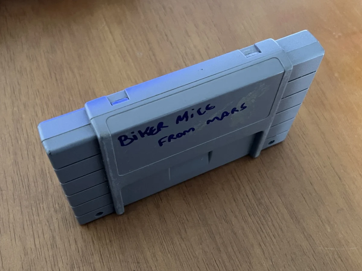 CX/ M******53 /BIKER FROM MICE! SNES! 33,00 SEGUIDOS DE 3,00