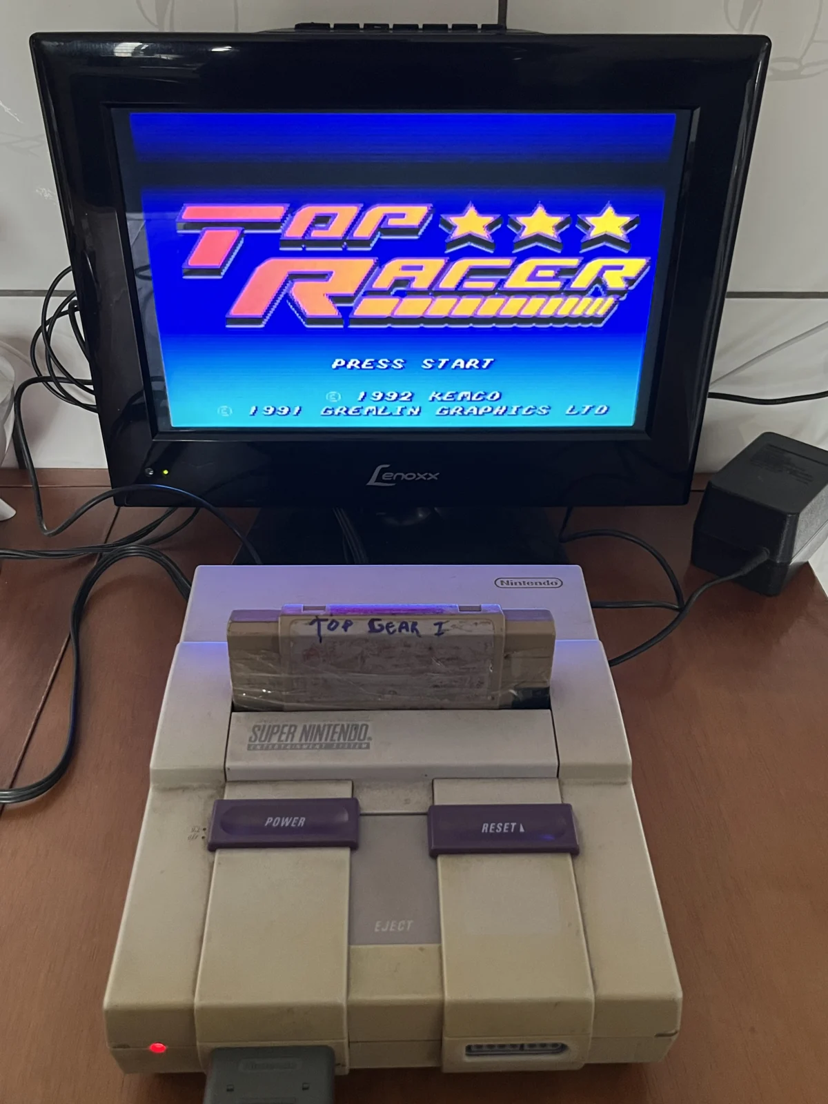 CX/ L****ro /3 JOGOS TOPS! PARA SNES! 58,00 SEGUIDOS DE 6,00