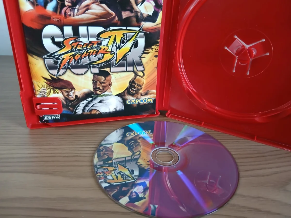 FH/ Original Super Street Fighter Iv 49,00 SEGUIDOS DE 5,00