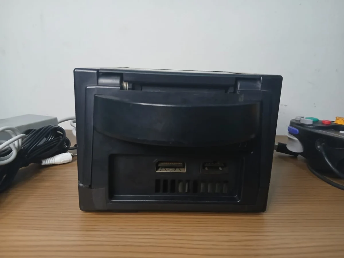 FH/ GameCube Desbloqueado SD32GB   220,00 SEGUIDOS DE 30,00