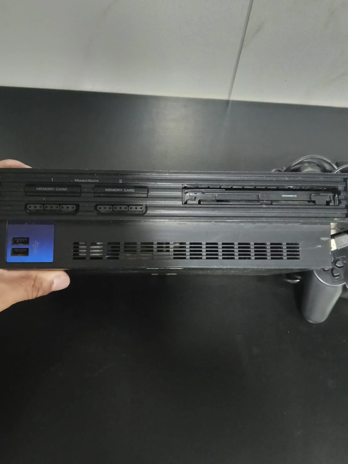 CX/ PLAYSTATION 2 FAT! 111,00 SEGUIDOS DE 15,00