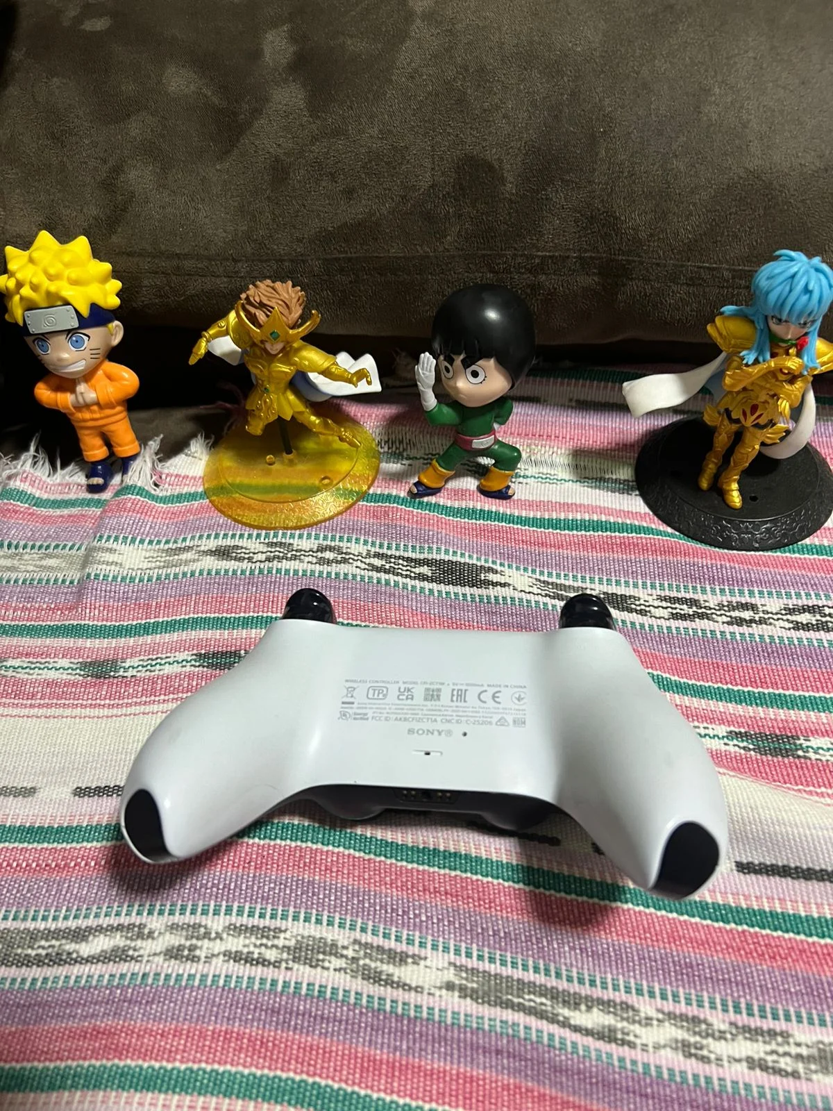 CB/ CONTROLE PS5, 218,00 SEGUIDOS DE 5,00