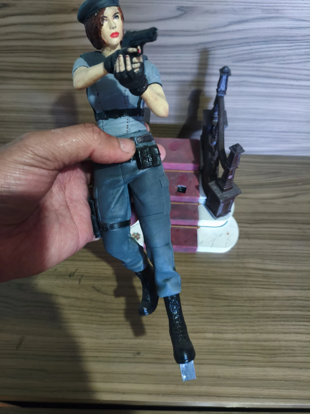 CX/ JILL VALENTINE! TOP GRANDE! RESIDENT! 497,00 SEGUIDDOS DE 21,00