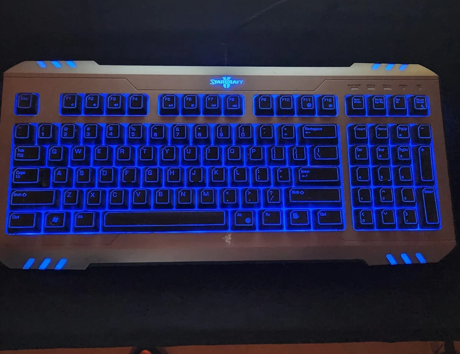 DN/ M********NO /TECLADO RAZER STARCRAFT II, 97,00 SEGUIDOS DE 8,00
