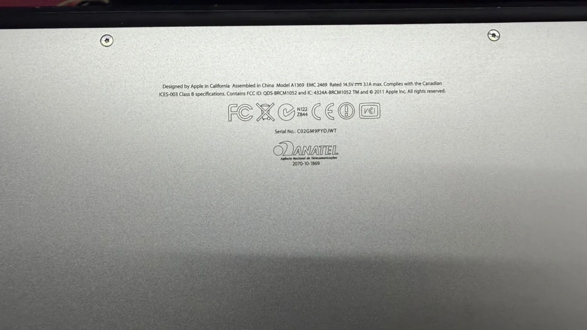 R9/ MACBOOK AIR, TOP!   497,00 SEGUIDOS DE 50,00