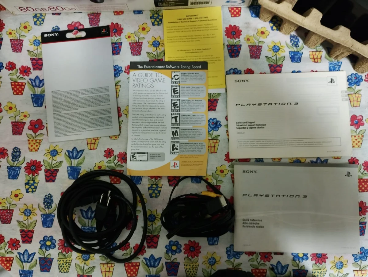 CX/ A******re P**es /PLAYSTATION 3 FAT! NA CAIXA!  207,00 SEGUIDOS DE 38,00