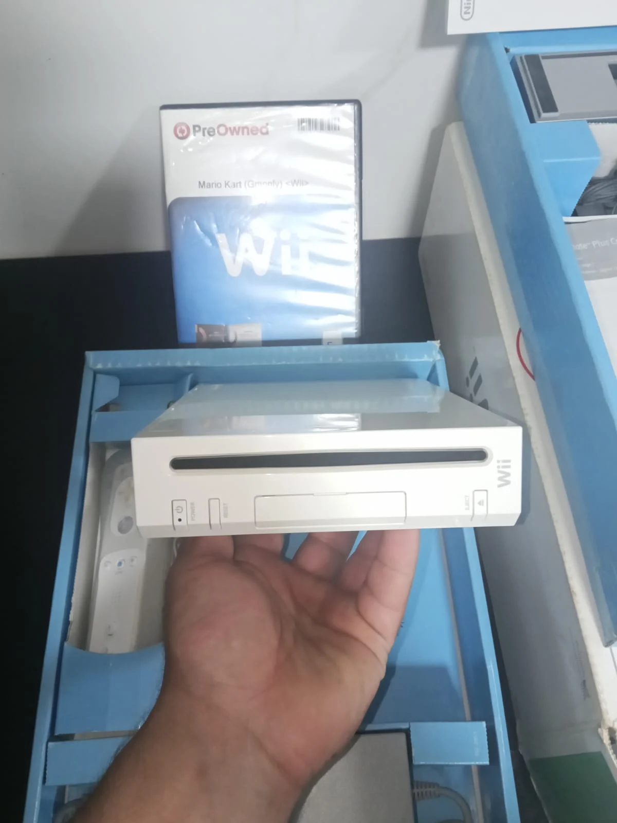 CX/ h***nr /LINDO NINTENDO WII! TOP NA CAIXA! 283,00 SEGUIDOS DE 37,00