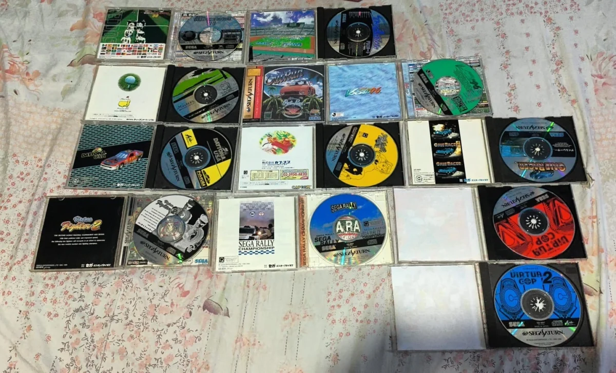 CX/ M********NO /LOTE ORIGINAIS SATURN! TOPS! 587,00 SEGUIDOS DE 37,00