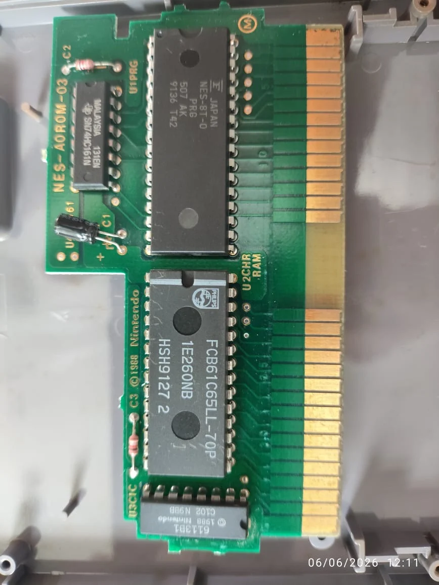 CX/ NINTENDINHO 8BITS! TOP!+ACESSÓRIOS  277,00 SEGUIDOS DE 35,00