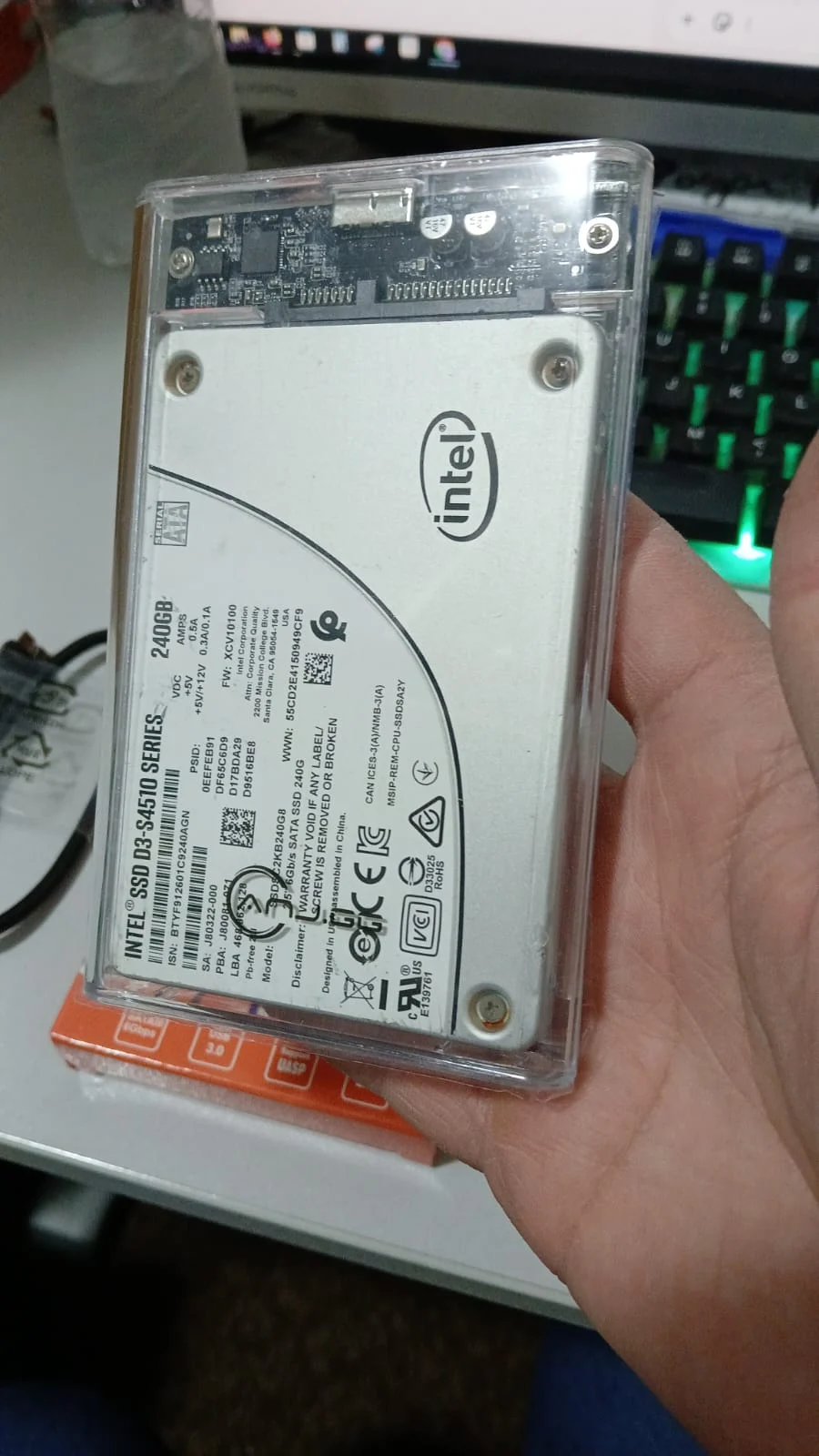 CL/ C***er a****to s***os a****no /SSD 240 GB COM XPLOID   68,00 SEGUIDOS 28,00