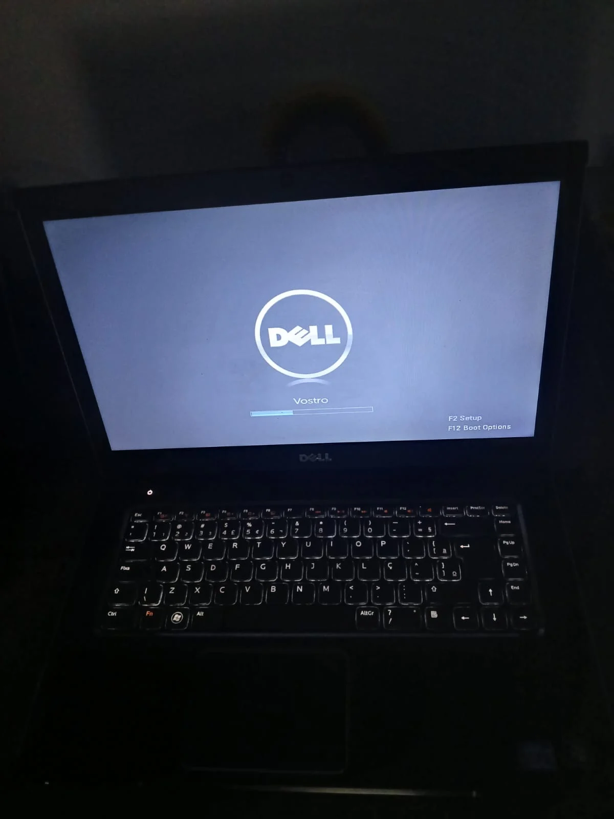 CL/ L*****do D* /NOTEBOOK DELL I5 68 SEGUIDOS 28,00