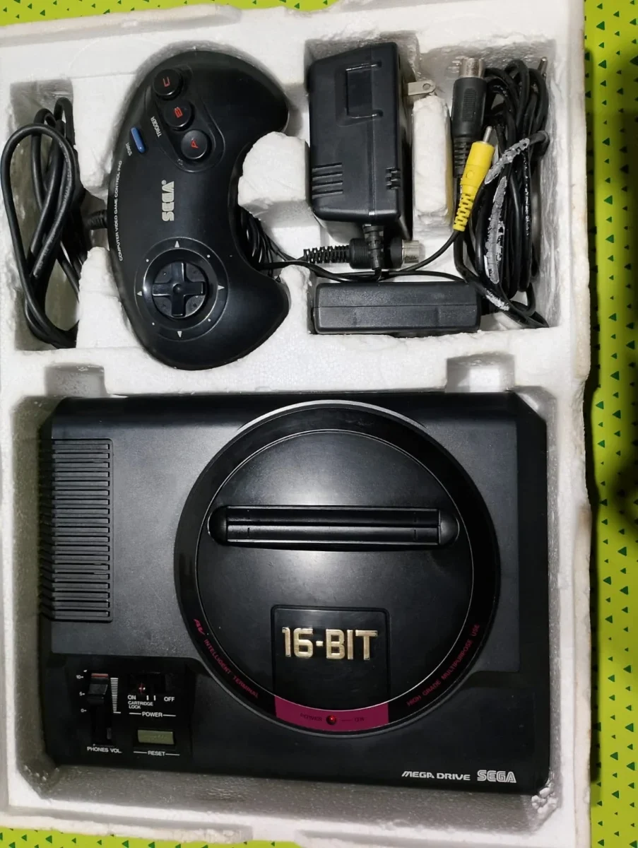 CX/ C***er a****to s***os a****no /MEGA DRIVE 16 BITS NA CAIXA! TOP! 309,00 SEGUIDOS DE 39,00