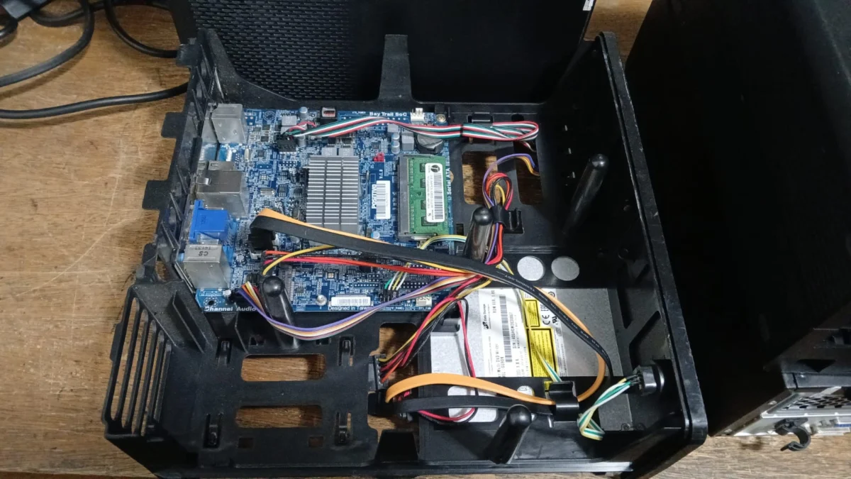 CL/ 2 MINI PC POSITIVO   188,00 SEGUIDOS 28,00