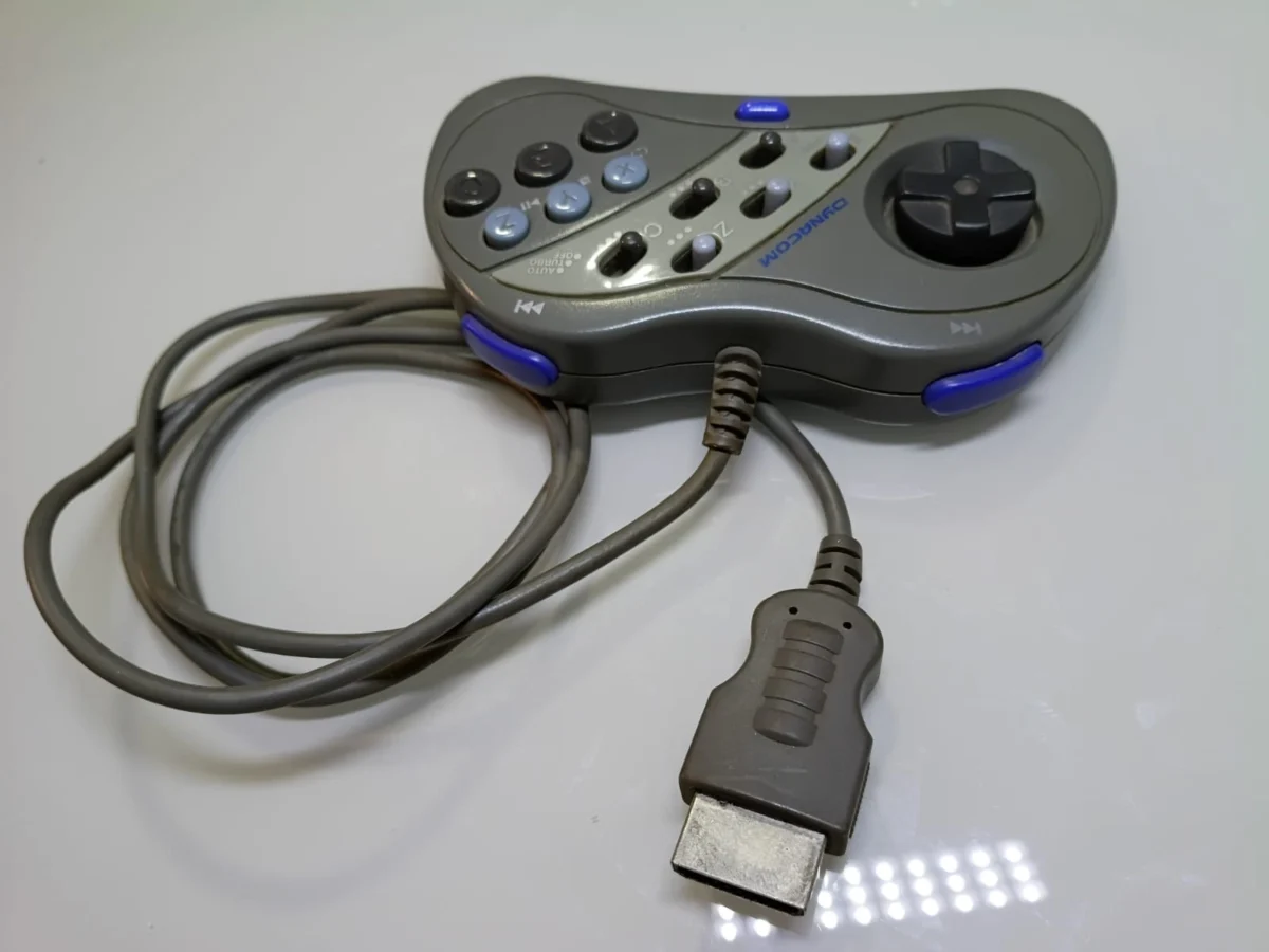 CX/ SÃO 2 CONTROLES! TOPS!   51,00 SEGUIDOS DE 5,00