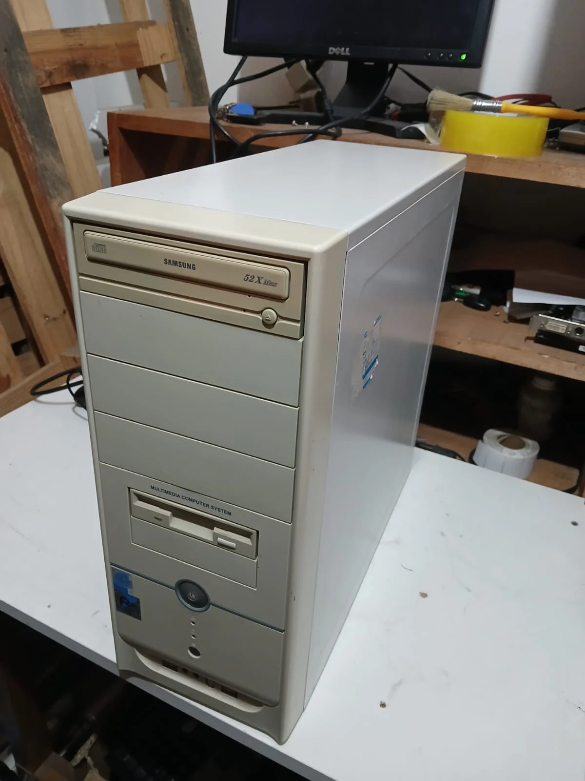 CL/ PC VISUAL ANTIGO I3 C\ BATOCERA  188,00 SEGUIDOS 28,00