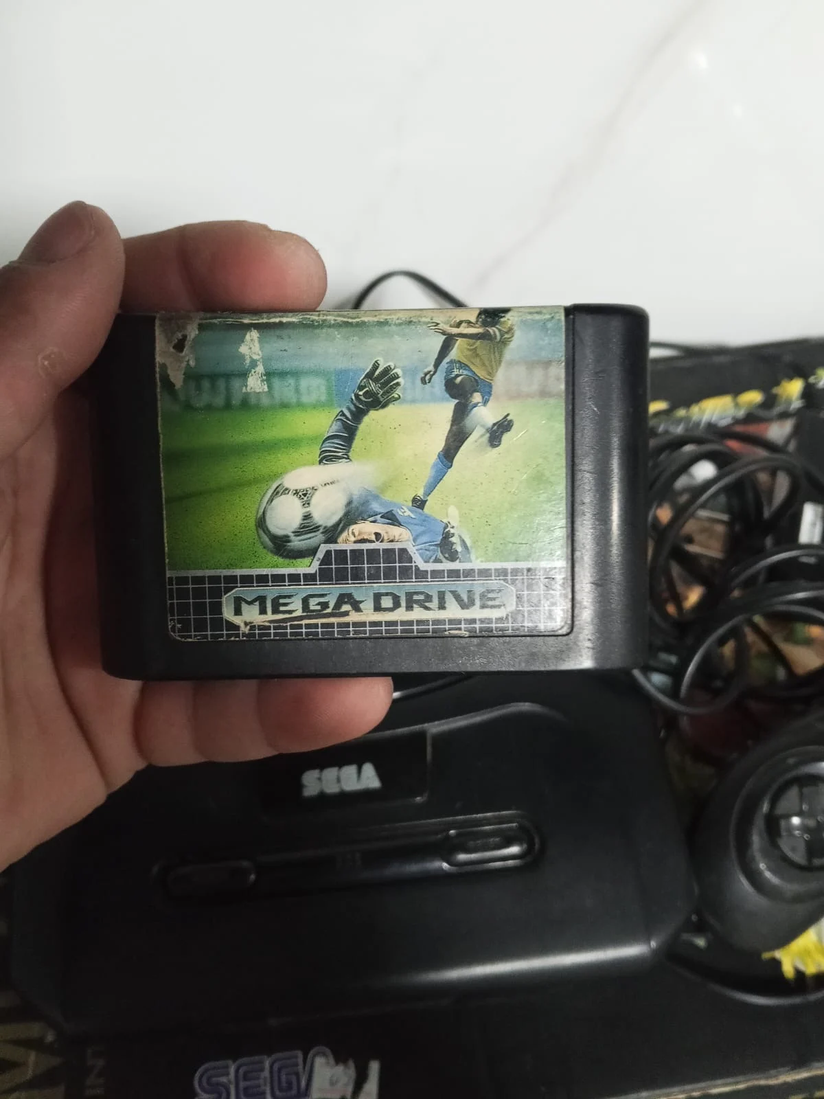 CX/ V*****us S****na /MEGA DRIVE NA CAIXA! + JOGO ORIGINAL! 215,00 SEGUIDOS DE 23,00