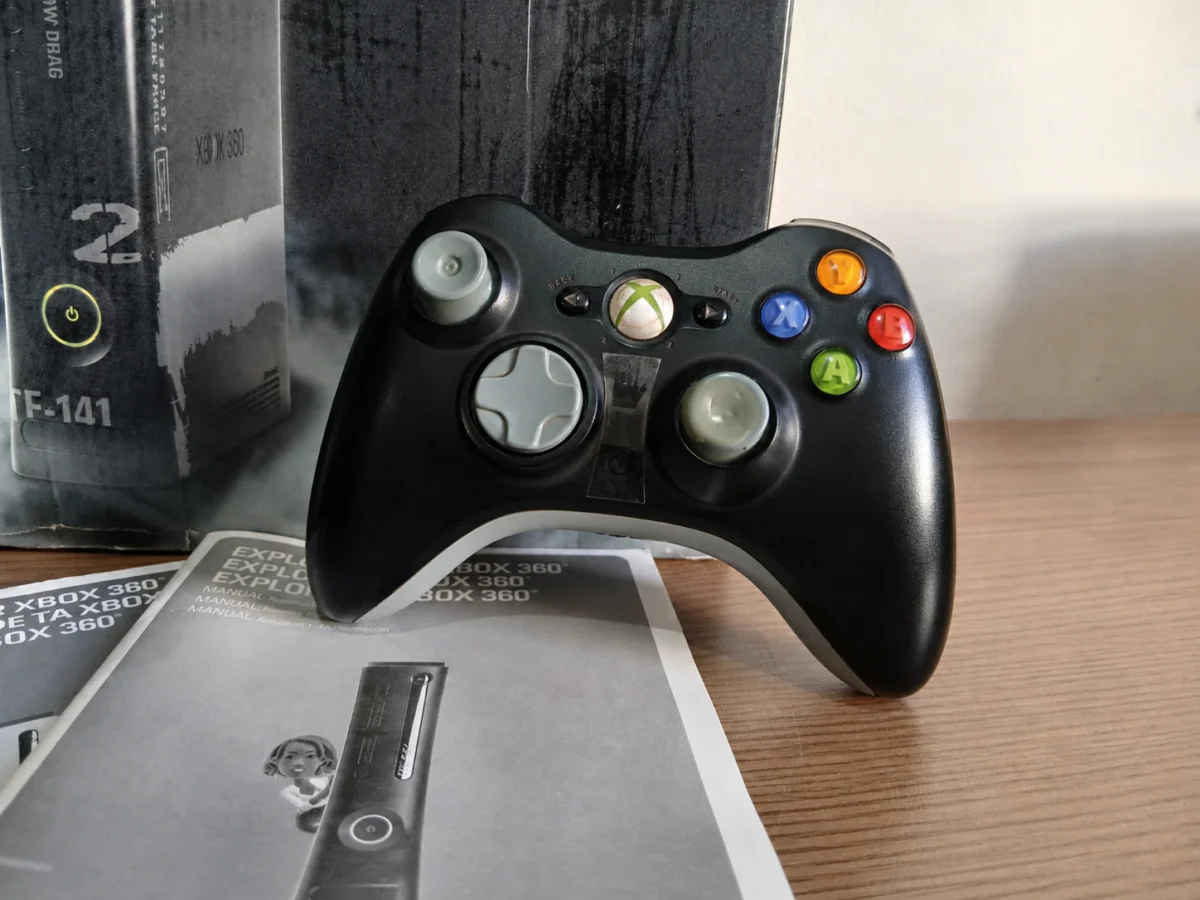 FH/ Xbox 360 Elite Call Of Duty Modern Warfare 2 RGH + LT 250GB - Imagem 13