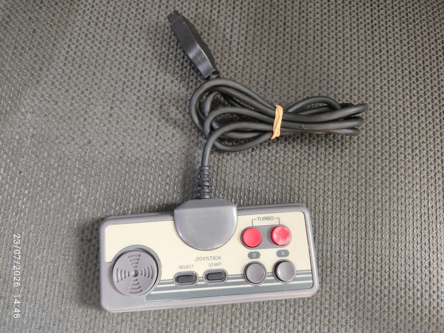 PS / CONTROLE TOP SYSTEM 75,00 SEGUIDOS DE 9,00