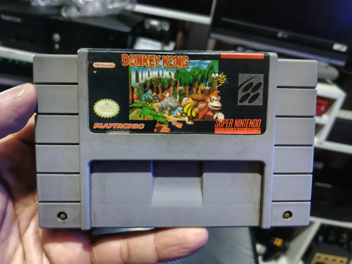 E7/ DONKEY KONG PLAYTRONIC SNES ORIGINAL