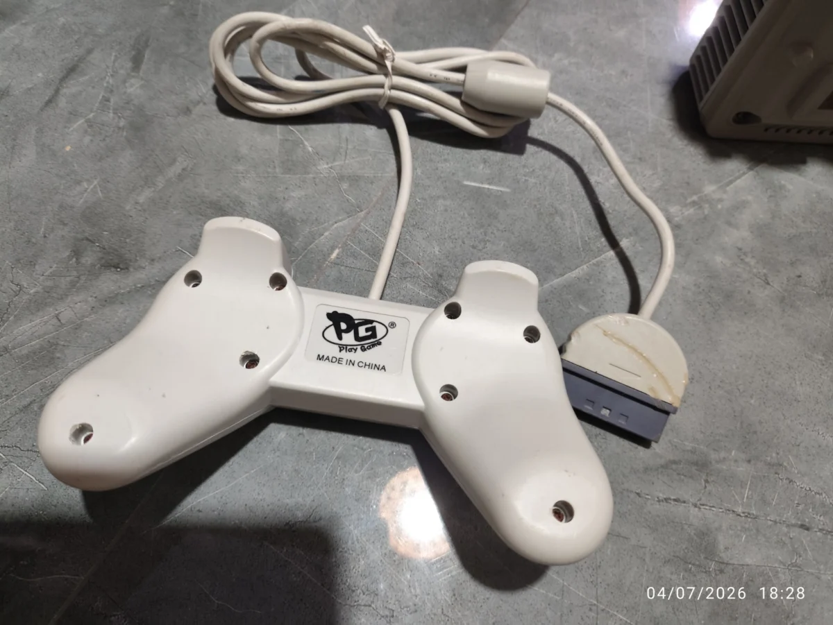 PS/ X****io / PLAYSTATION 1 FAT FUNCIONANDO/ 177,00 SEGUIDOS DE 17,00