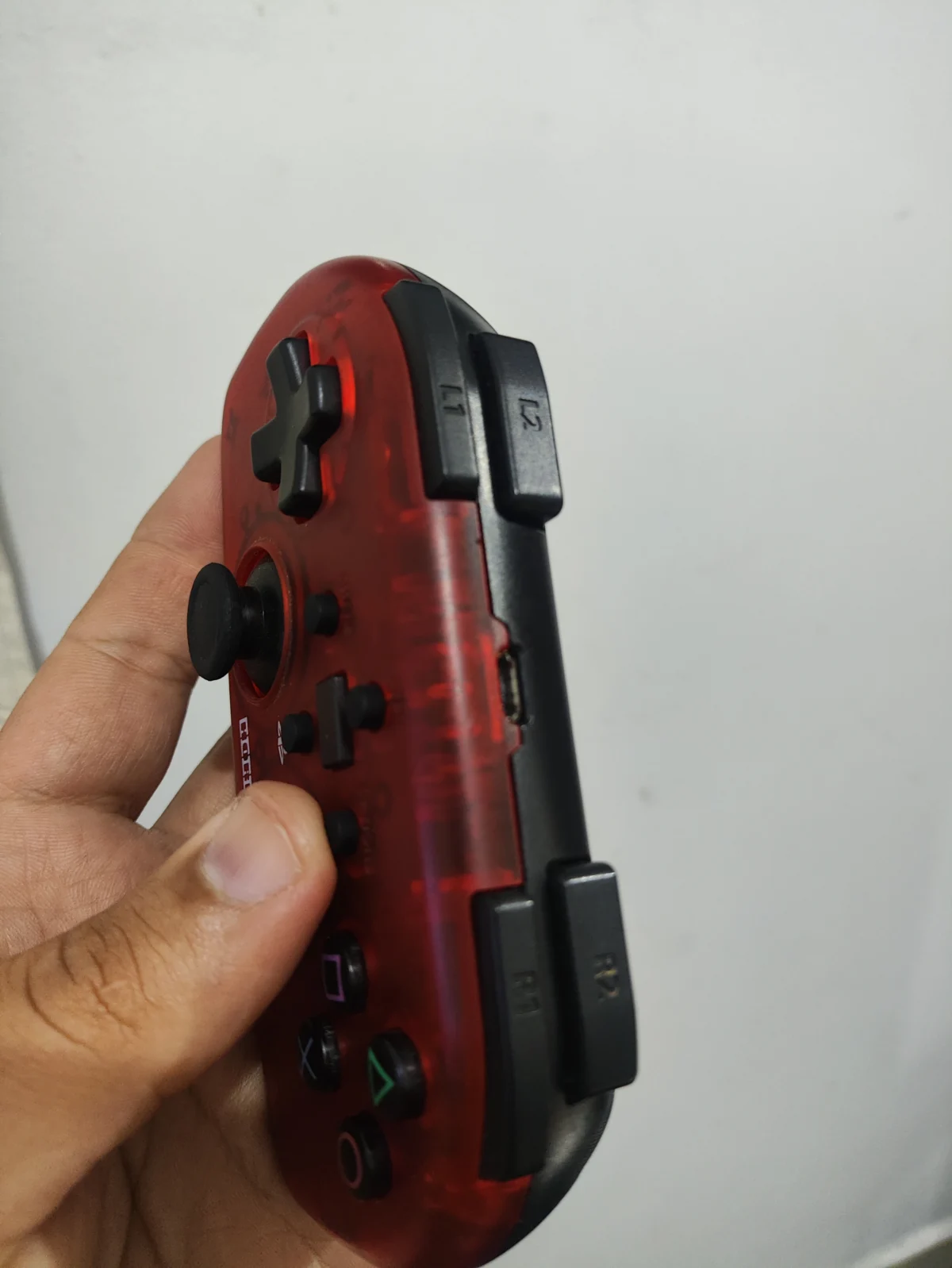 KF/ D****as M*C /CONTROLE MINI PS4 HORI 49,00 SEGUIDOS DE 6,00