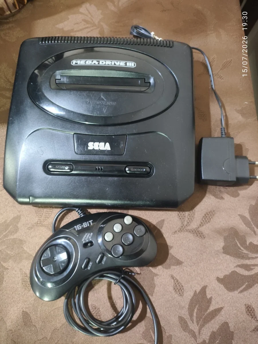 PS / MEGA DRIVE 3 COM ENTRADA SEGA CD/ 127,00 SEGUIDOS DE 21,00