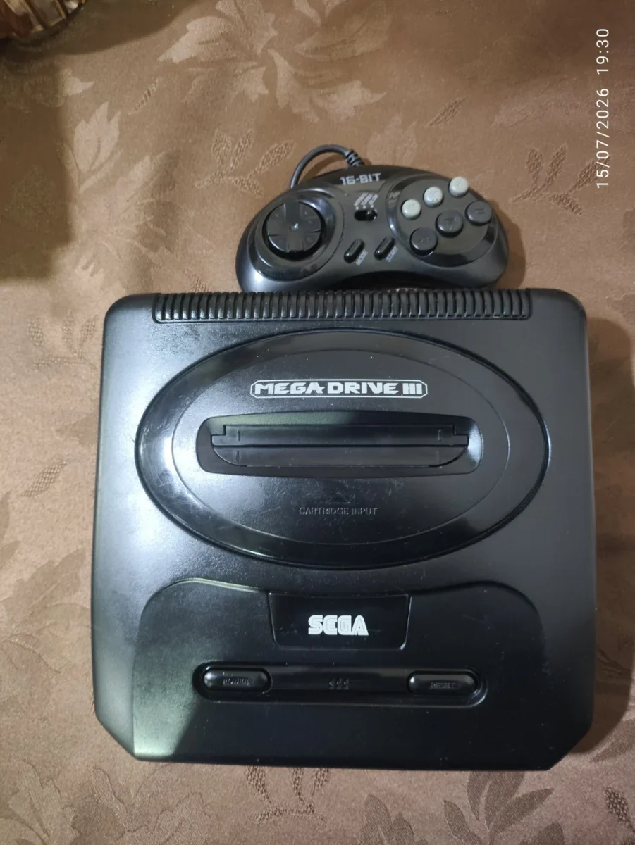 PS/ m*******ms /MEGA DRIVE 3 COM ENTRADA SEGA CD! 117,00 SEGUIDOS DE 21,00