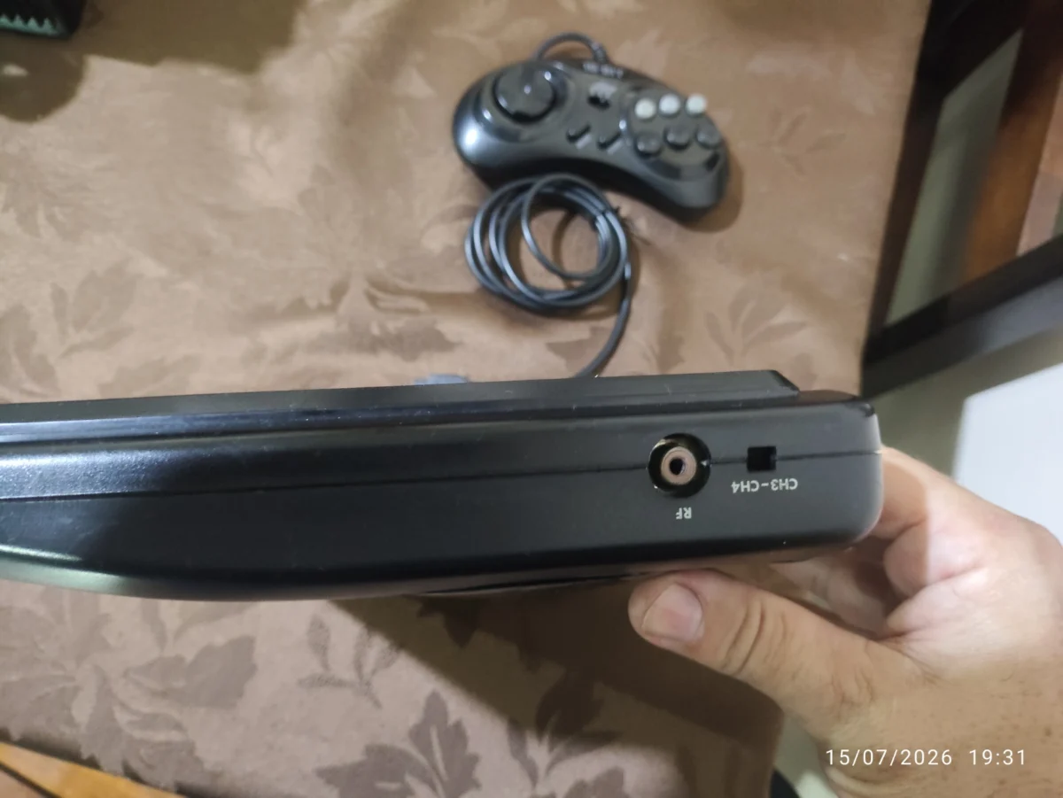 PS/ m*******ms /MEGA DRIVE 3 COM ENTRADA SEGA CD! 117,00 SEGUIDOS DE 21,00