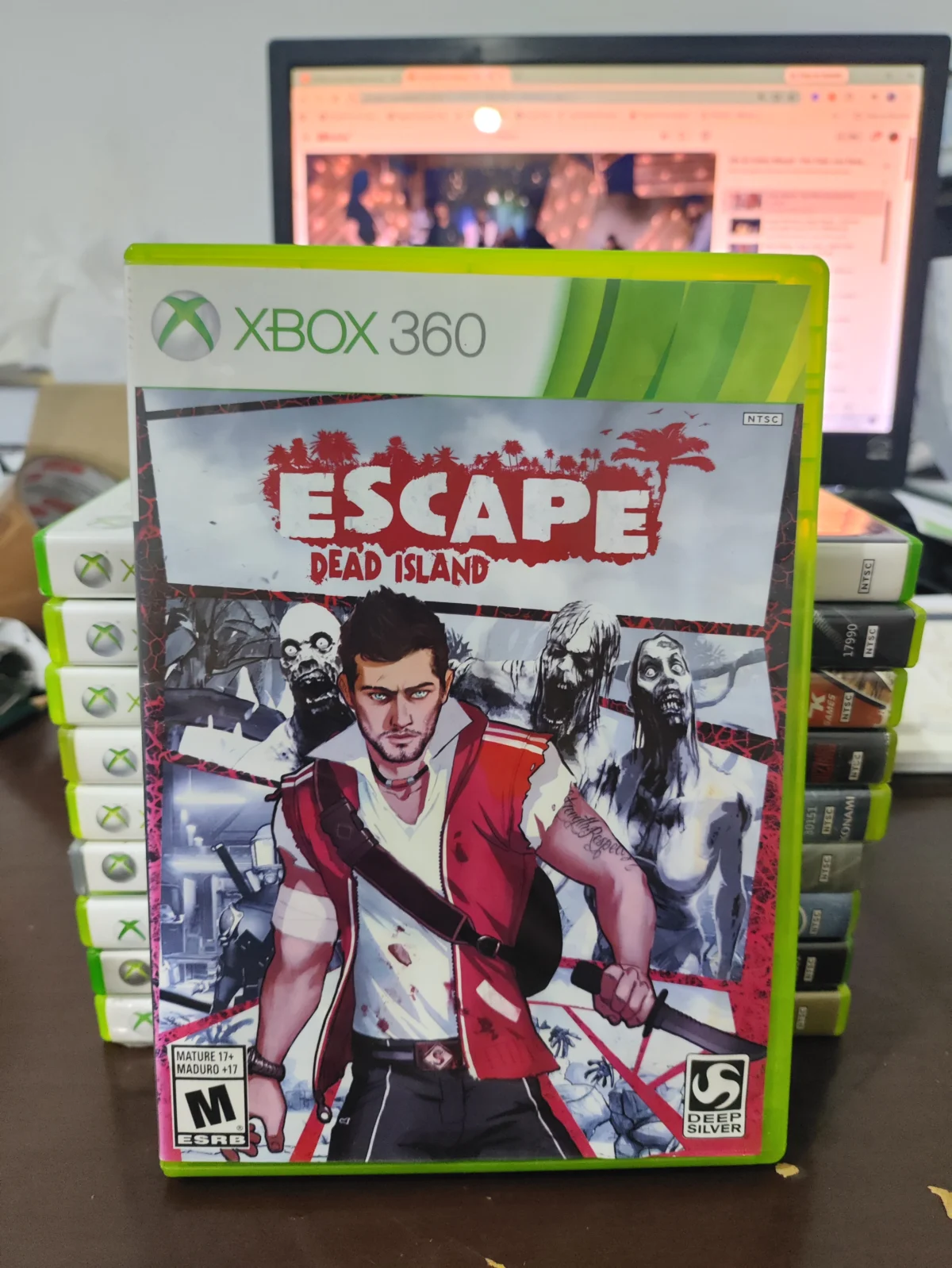 KF/ ESCAPE DEAD ORIGINAL 49,00 SEGUIDOS DE 6,00