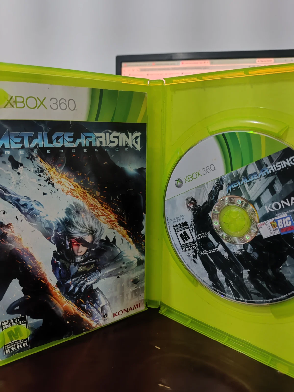 KF/ METALGEAR RISING ORIGINAL 46,00 SEGUIDOS DE 6,00
