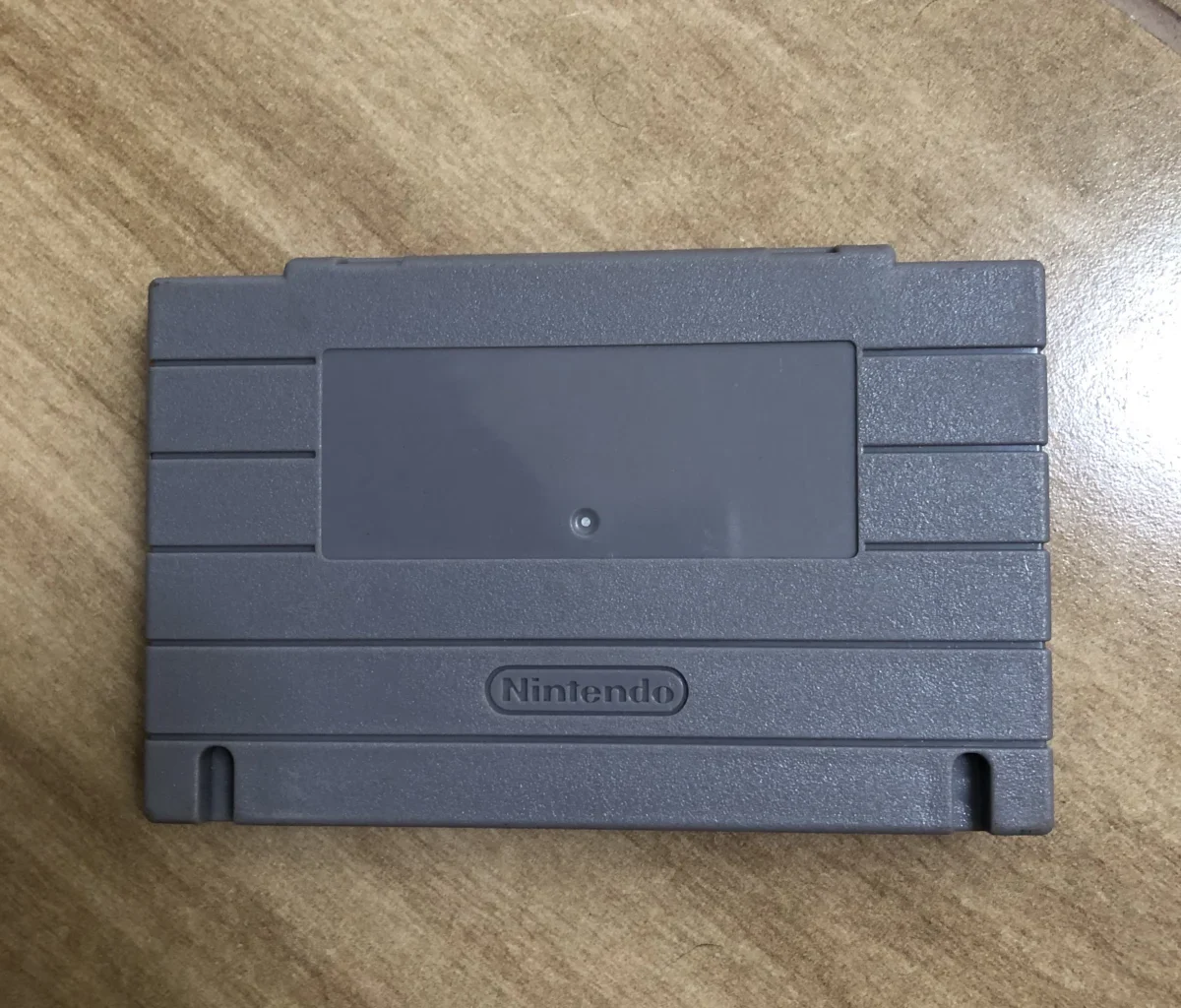 B9/ D***el B***os /SONIC 4 SNES 33,00 SEGUIDOS 5,00