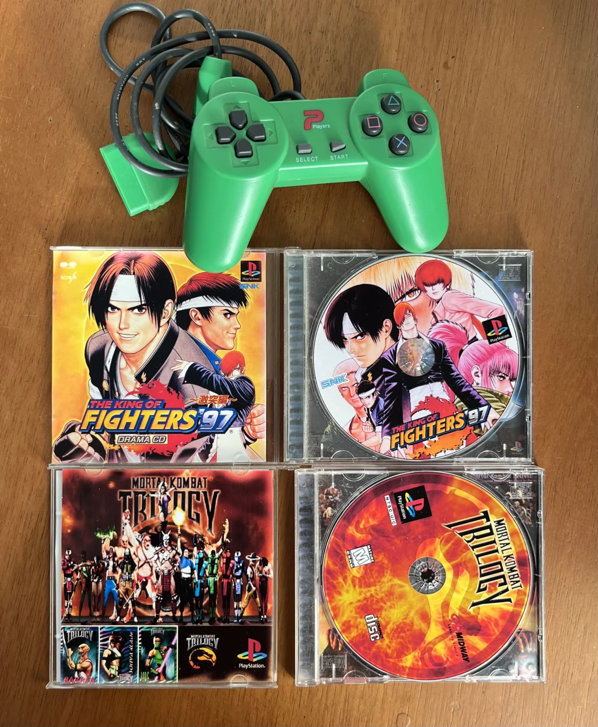 CX/ R****to B****ra C****ho /LOTE! CONTROLE E JOGOS! 57,00 SEGUIDOS DE 10,00