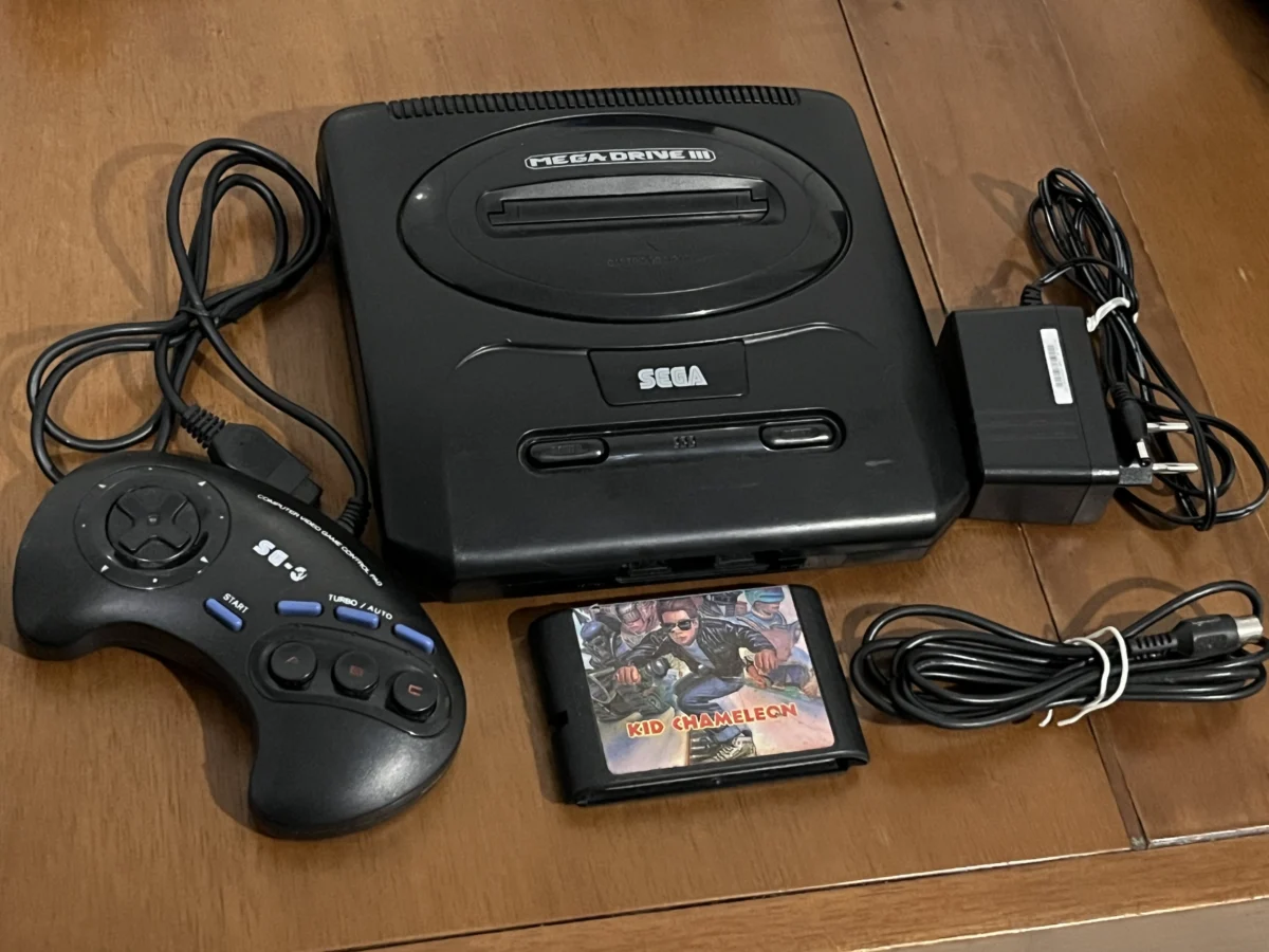 CX/ MEGA 100%! COM ENTRADA SEGA CD! TOP! 177,00 SEGUIDOS DE 15,00