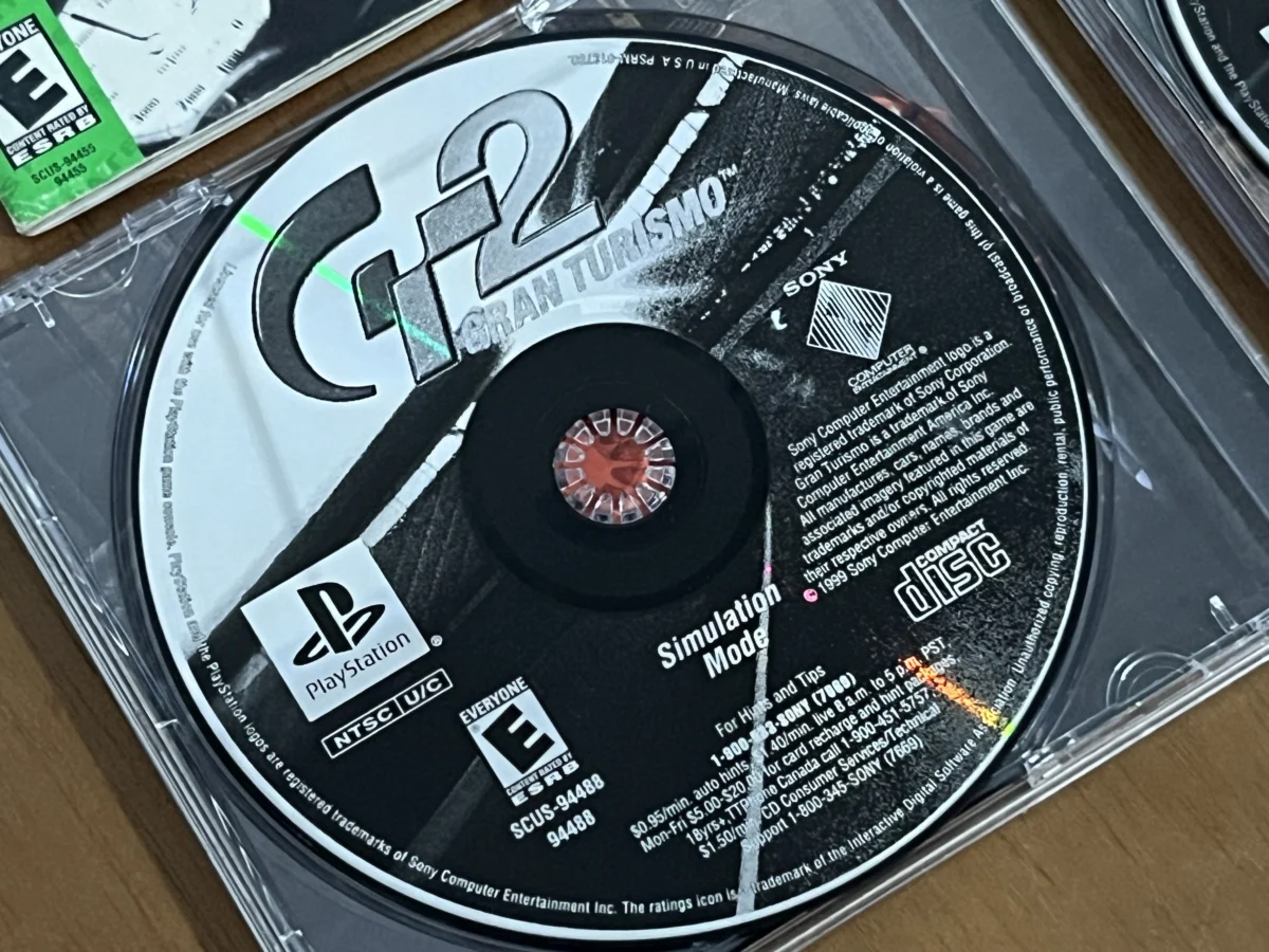 CX/ L******DO /ORIGINAL GRANTURISMO 2! USA! PS1   77,00 SEGUIDOS DE 21,00