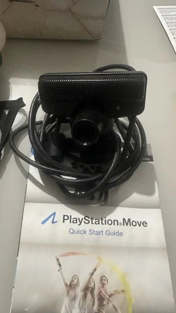 NR/ KIT MOVE PS3 109,00 SEGUIDOS DE 20,00