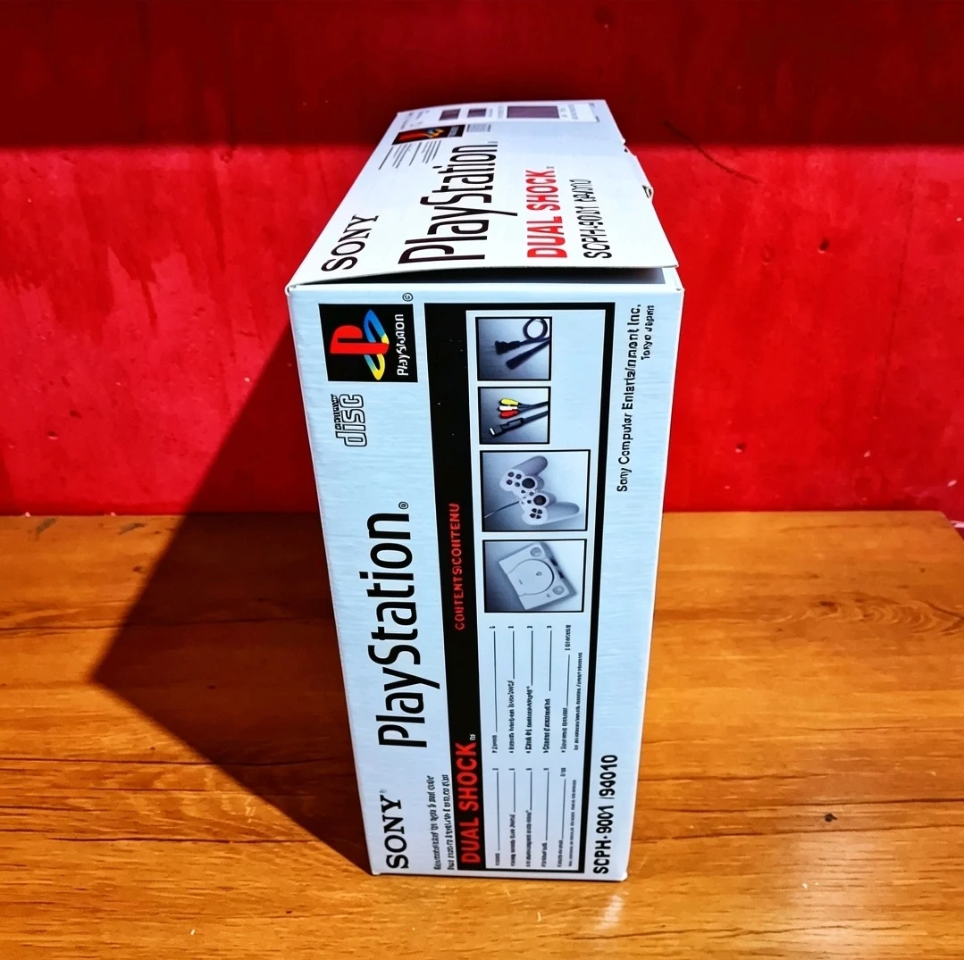 GC/ CAIXA PLAYSTATION 1 FAT 149,00 SEGUIDOS 12,00