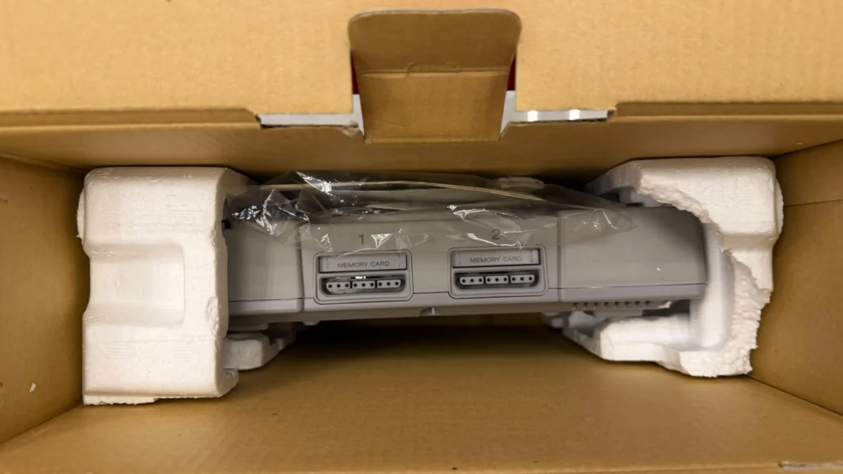 R9/ Playstation 1 Fat CIB Top! Funcionando 100% - Imagem 5