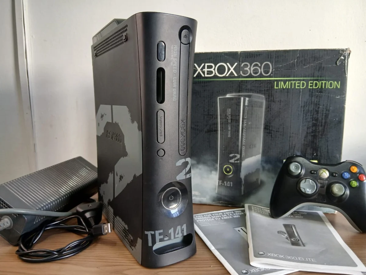 FH/ Xbox 360 Elite Call Of Duty Modern Warfare 2 RGH + LT 250GB