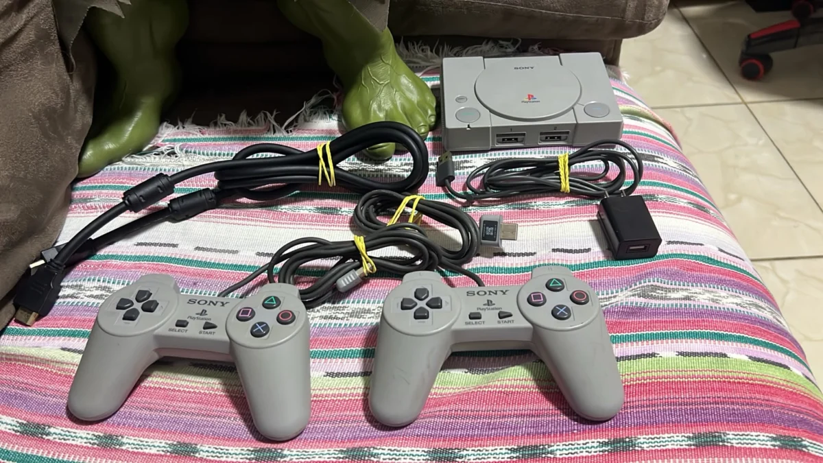 CB/ D***el B***os / PSCLASSIC 197,00 SEGUIDOS DE 10,00