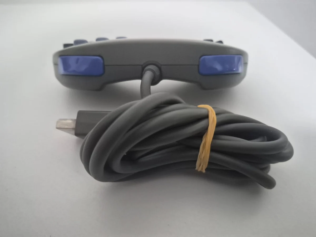 JD/ M********NO /ORIGINAL CONTROLE SEGA SATURN, 79,00 SEGUIDOS DE 6,00