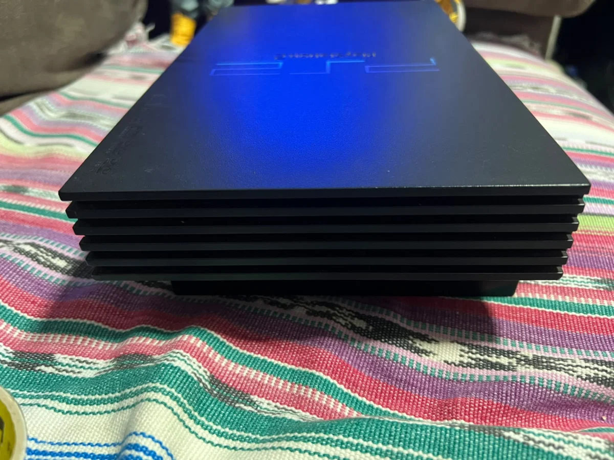 CB/ PS2 FAT 99,00 SEGUIDOS DE 6,00