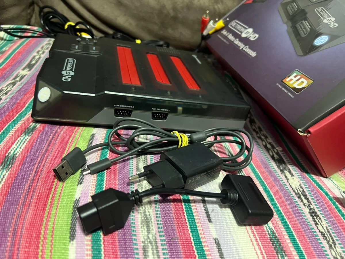 CB/ RETRON HD! 3 CONSOLES EM 1! 1050,00 SEGUIDOS DE 35,00